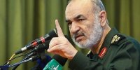خط و نشان سردار سلامی؛ سپاه برابر دشمنان هیچ گام عقب‌نشینی ندارد/ دشمنان در باطن و عقیده خود سست هستند/ سپاه چیزی فراتر از جمع پاسداران است
