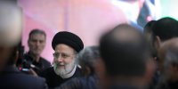 ابراهیم رئیسی سفارش اقوام و فامیل خود را می کرد؟/ هر ماه یک بار روضه در منزلش برگزار می‌شد