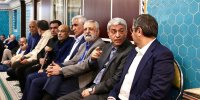 تصاویری از محمدجواد ظریف در مراسم ختم برادر هاشمی رفسنجانی/ وزیر استیضاح شده پزشکیان همنشین طیب نیا شد