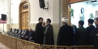 حضور سیدعلی خمینی در مراسم ختم شهید ایزدی
