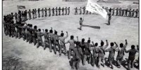 تصاویری دیده نشده از عزاداری رزمندگان در جبهه جنگ