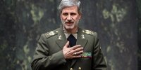 فرمانده کل ارتش: بسیج ستون ثبات ملی است / همدلی نیروهای مسلح سرمایه راهبردی ایران است
