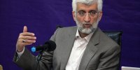 کافه خوب است یا بد؟/ انتشار عکسی از سعید جلیلی در یک کافه/ جلیلی: غرب کافه را تعریف کرده تا انسان از خانواده‌اش دور بماند