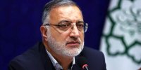 نگاه ویژه زاکانی در جمع خبرنگاران هیئت دولت + تصویر