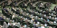 آرین‌منش: بدون تجدیدنظر اساسی در سیاست خارجی بهبود اقتصادی ممکن نیست