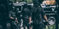 پلیس انگلیس چهار ایرانی را بازداشت کرد