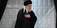 بازتاب حضور رهبر انقلاب در مراسم شب عاشورا در شبکه الجزیره قطر