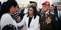 تحول مهم در ونزوئلا: وزیر دفاع وفادار به مادورو توسط رودریگز برکنار شد