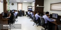 ادارات تعطیل نیستند