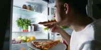 از سندروم خوردن شبانه چه می‌دانید؟