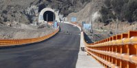 ریزش وحشتناک کوه در آزادراه قزوین _رشت + فیلم