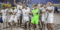 لحظه بالابردن جام قهرمانی آسیا توسط بازیکنان تیم ملی فوتبال + ویدئو