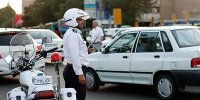 واکنش پسربچه ۱۰ ساله در مواجهه با پلیس پس از رانندگی با پراید | ویدئو