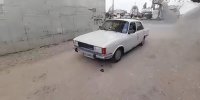 توقیف پیکان به دلیل حرکات عجیب و غریب وسط خیابان + ویدئو