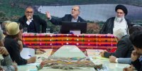 درگیری لفظی پزشکیان با یک منتقد | پخش زنده قطع شد
