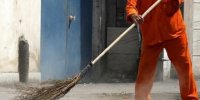 ماجرای کتک زدن پاکبان چه بود؟ | ویدئو