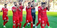 لطفا بازیکنان پرسپولیس تا جمعه سمت این بازیکن نروند | کاش این دو بازیکن استقلال در دربی بودند