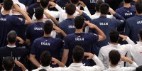 هشتگ «لبیک یا خامنه‌ای» داغ شد