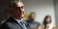 خطاب به پهلوی: با تام مورلی هسته مبارزه تشکیل بده