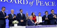 از رسوایی ساختاری یا اجبار به نظم نوین
