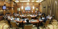 تریبون‌ شورا برای چه کسی به صدا درمی‌آید؟/ اقراریان: تیم سیاسی نزدیک به زاکانی دنبال فهرست‌سازی برای انتخابات آینده است
