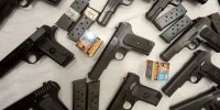 کشف اسلحه در اتوبوس/ جزئیات