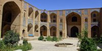 ماجرای بستنی فروشی در کارونسرای گنجعلی‌ خان  + توضیح مسئولان 