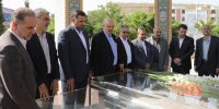 ادای احترام اعضای کمیسیون آموزش به مقام شامخ شهدای اصفهان/ منادی: حوزه‌ تعلیم و تربیت اصفهان باید به صورت ویژه حمایت شود