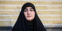 واکنش زینب سلیمانی به آتش‌زدن پرچم ایران در یکی از دانشگاه‌ها | عکس