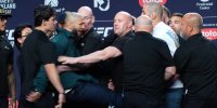 ببینید | لگد زدن چیمایف به استریکلند در جریان دوئل نگاه‌ها پیش از تورنمنت UFC