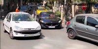 ببینید | تصادف عجیب یک مازراتی در خیابان فرشته!