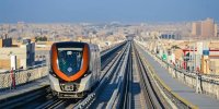 ببینید | وحشت مسافران از وقوع اتصال برق در مترو