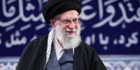 عکس | قابی از حضور رهبر شهید انقلاب در مرقد مطهر حضرت احمد بن موسی الکاظم (ع)