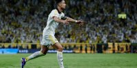 عکس | لحظه احساسی رونالدو و جورجینا در شب قهرمانی النصر