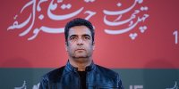 عکس | دورهمی خانوادگی منوچهر هادی کنار سفره‌ای پر از نذری