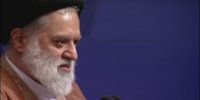عکس | سید مصطفی خامنه ای فرزند رهبر شهید در حال زیارت مزار حضرت ابالفضل العباس(ع)