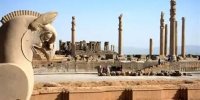 عکس | تصویری از میدان ایران در کشور آرژانتین با نمادی از تخت جمشید