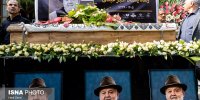 قاب‌هایی از مراسم تشییع پیکر اکبر عبدی