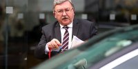اولیانوف: زمان آن فرا رسیده که اذعان کنیم مناقشه ایران و آمریکا راه حل نظامی ندارد