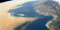 لارنس نورمن: عبور کشتی‌ها با هدایت آمریکا از تنگه هرمز، اهرم فشار ایران را می‌شکند