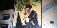 هم‌نگاره «وقت بوییدن گل» مقابل سینما سپیده رونمایی شد