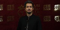 لحظه‌ تشرف نجم الدین شریعتی به لباس خادمی حرم امام رضا (ع)