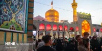 دلدادگان امام رضا(ع) از سراسر کشور در حرم مطهر رضوی
