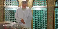 حضور رهبر شهید در مراسم غبارروبی حرم رضوی طی سال های گذشته
