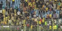 اعتراض هواداران نفت آبادان به شکست سنگین تیمشان