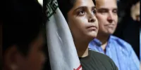 تجلیل از خادمان نظم و امنیت توسط دانش آموزان در اجتماعات شبانه کاشمر