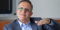 ولی الله سیف: سیاست ارزی مطلوب، سیاستی نیست که الزاماً نرخ ارز را در سطح پایین نگه دارد؛ نرخ ارز باید نزدیک به واقعیت بازار باشد