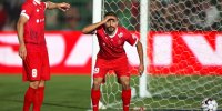 عکس | بازیکن پرسپولیس در جمع هلال‌احمری‌ها