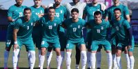 بازار داغ امضای یادگاری در کمپ تیم‌ملی ایران