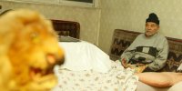 تعزیه فقط شرح مصیبت و برای گریه نیست/ در تکیه‌دولت هر وقـت تولد بود تعزیه‌ شاد می‌خواندند/ «خروج مختار» تماشاگر را از خنده روده‌بُر می‌کرد